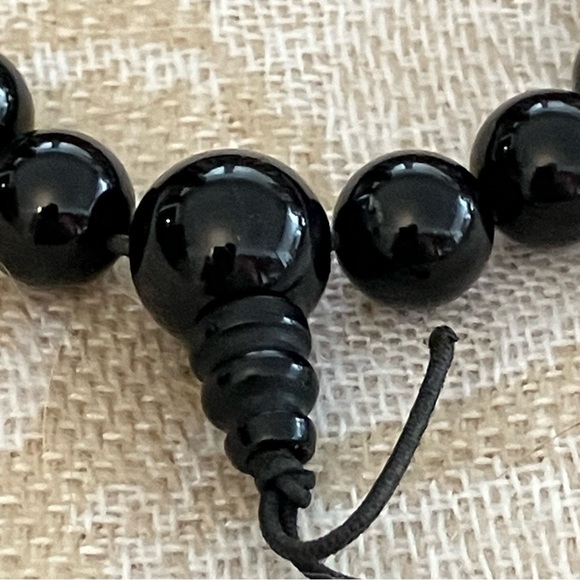 🖤 ONYX BRACELET – 7” EXPANDABLE - Picture 5 of 6